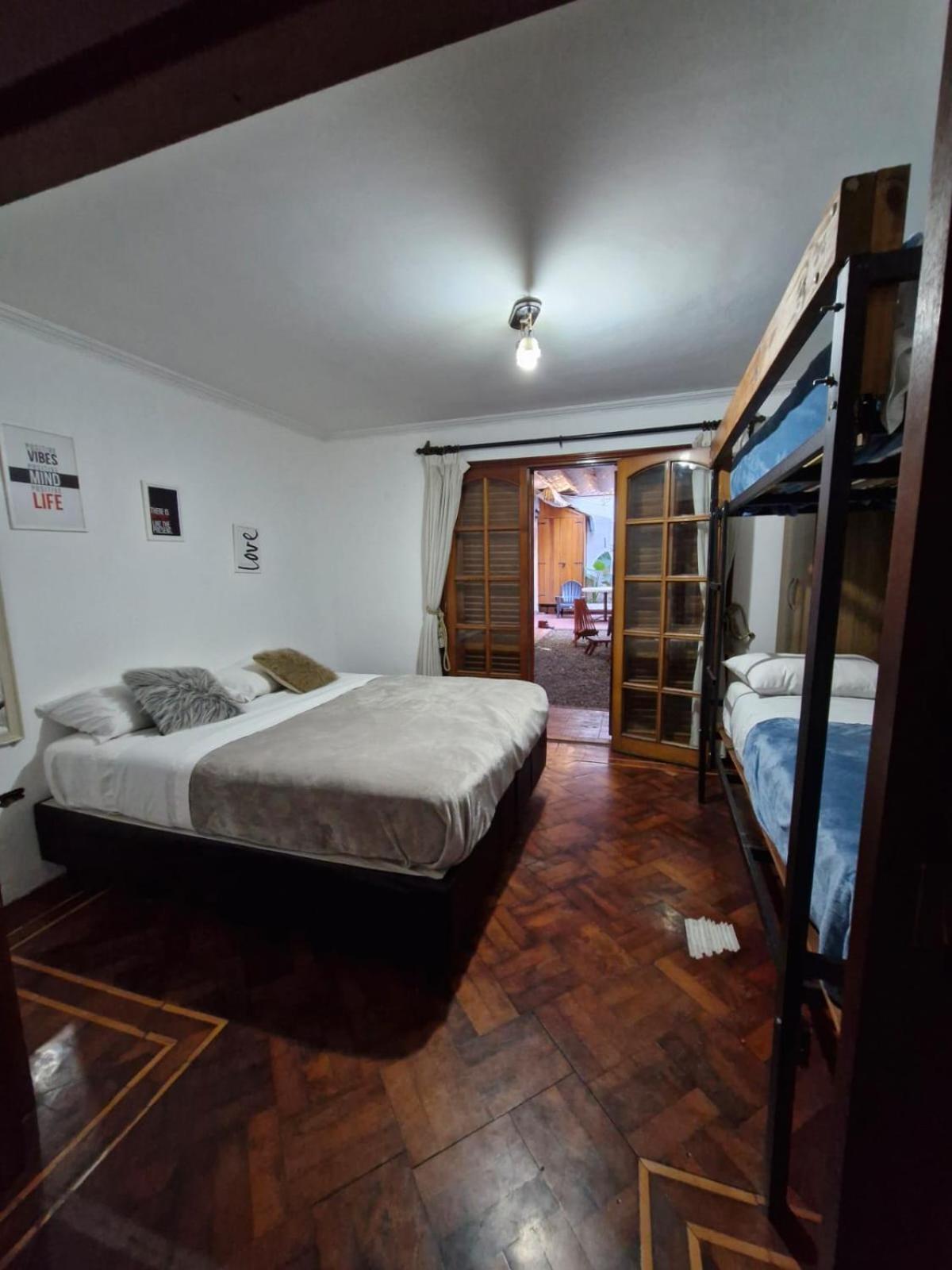 Hostal Why Not Guemes *