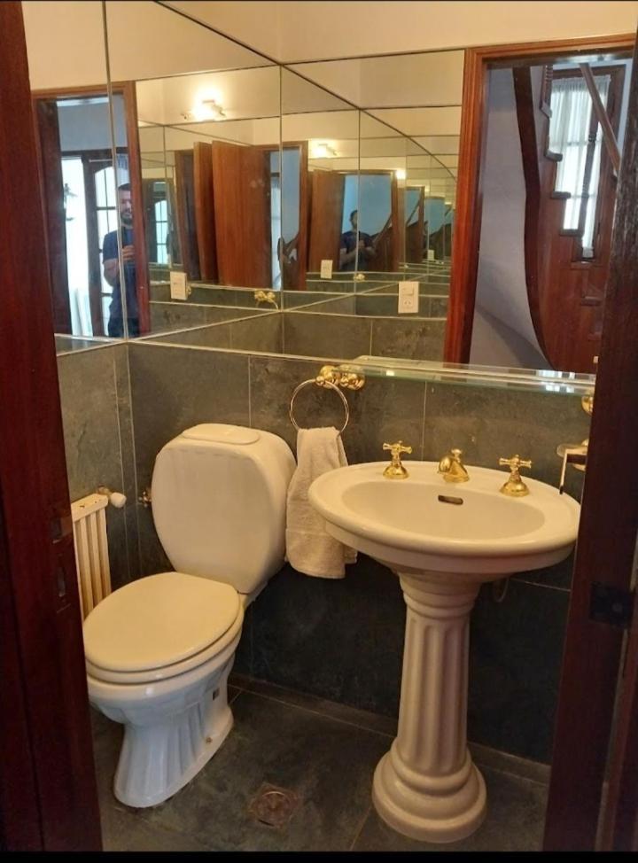 Hostal Why Not Guemes *