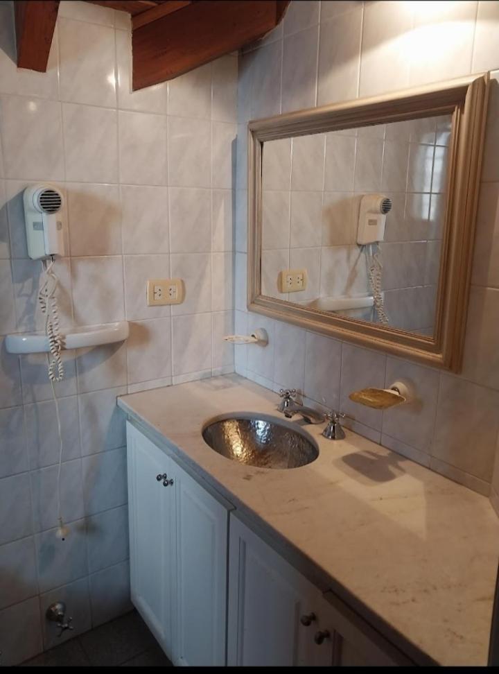 Why Not Guemes Hostal